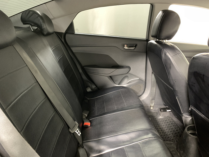 HYUNDAI Solaris 1.6, 2017 года, Автоматическая, Серебристый