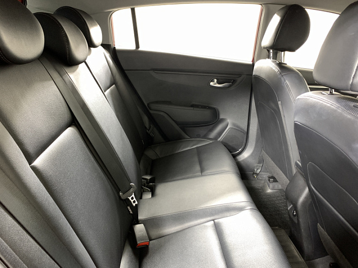 KIA Rio 1.6, 2021 года, Автоматическая, КРАСНЫЙ