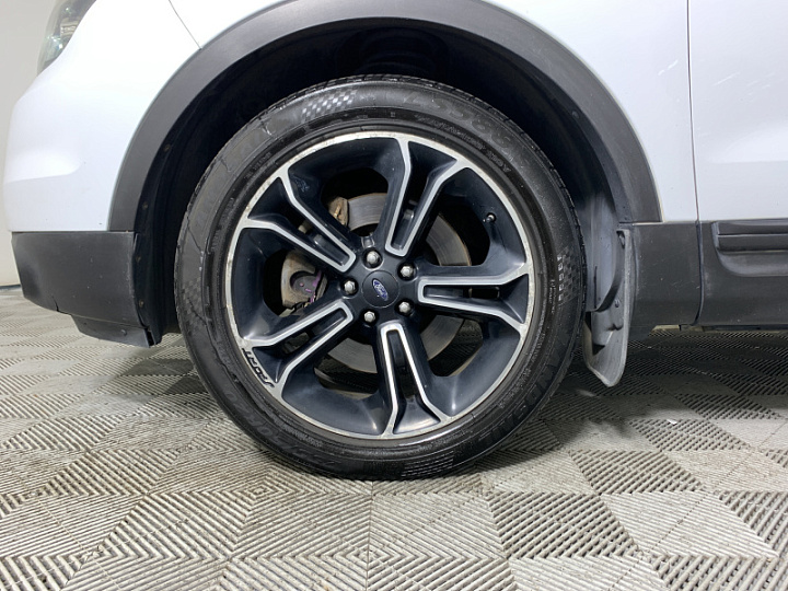 FORD Explorer 3.5, 2015 года, Автоматическая, БЕЛЫЙ