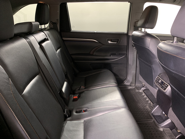 TOYOTA Highlander 3.5, 2014 года, Автоматическая, СЕРЫЙ