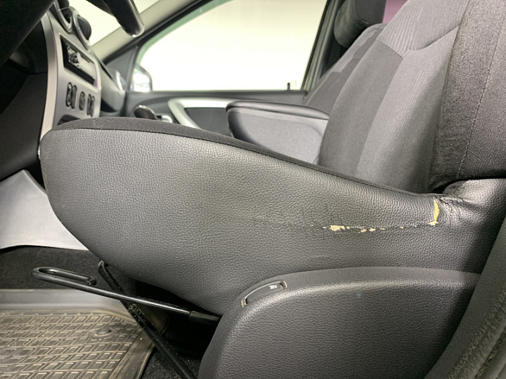 RENAULT Logan 1.6, 2013 года, Механика, БЕЖЕВЫЙ