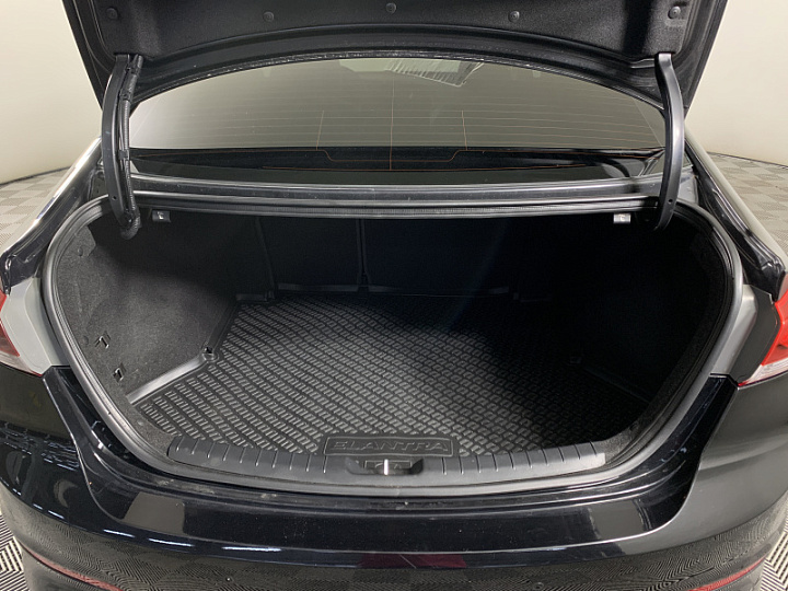 HYUNDAI Elantra 2, 2016 года, Автоматическая, ЧЕРНЫЙ