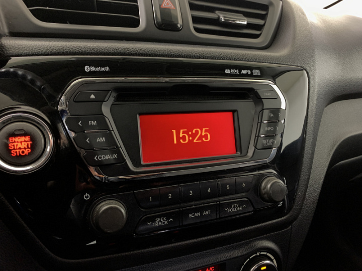 KIA Rio 1.6, 2011 года, Автоматическая, СЕРЫЙ