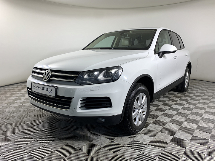 VOLKSWAGEN Touareg 3.6, 2012 года, Автоматическая, БЕЛЫЙ