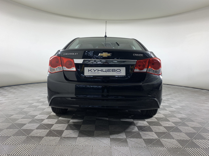 Chevrolet Cruze 1.6, 2013 года, Механика, Черный