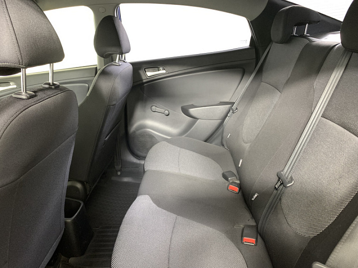 Hyundai Solaris 1.6, 2011 года, Автоматическая, ТЕМНО-СИНИЙ