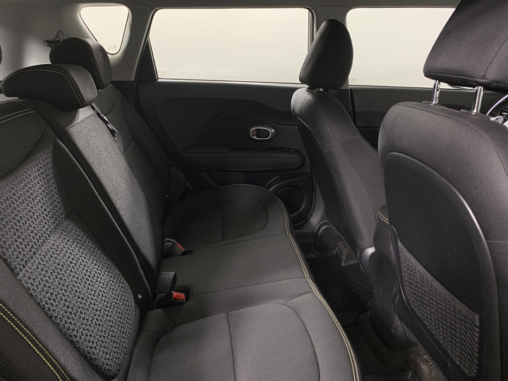 KIA Soul 1.6, 2015 года, Автоматическая, БЕЖЕВЫЙ