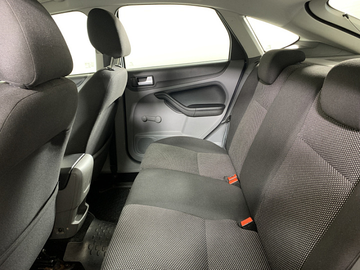 FORD Focus 1.8, 2010 года, Механика, ТЕМНО-СЕРЫЙ