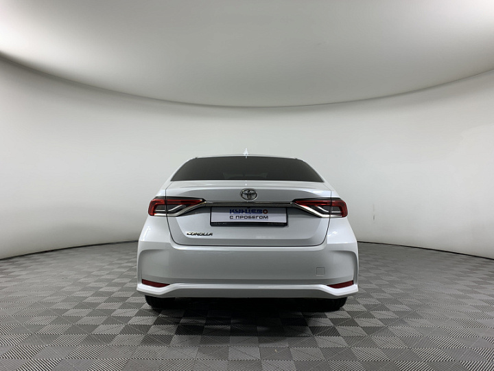 TOYOTA Corolla 1.6, 2022 года, Вариатор, БЕЛЫЙ