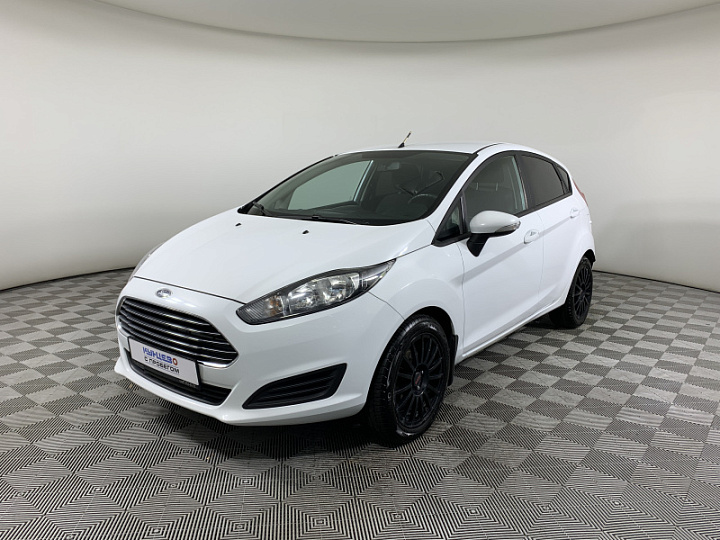 FORD Fiesta 1.6, 2015 года, Механика, БЕЛЫЙ