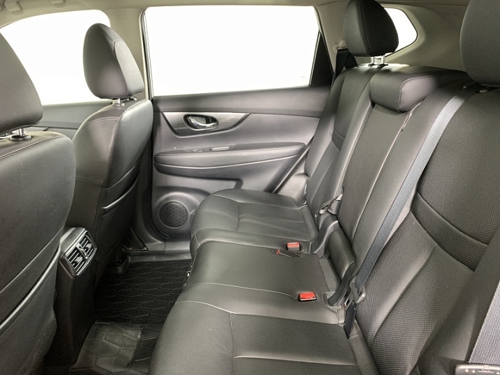 NISSAN X-Trail 2, 2018 года, Вариатор, Серебристый