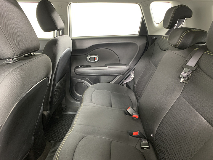 KIA Soul 1.6, 2015 года, Автоматическая, БЕЖЕВЫЙ