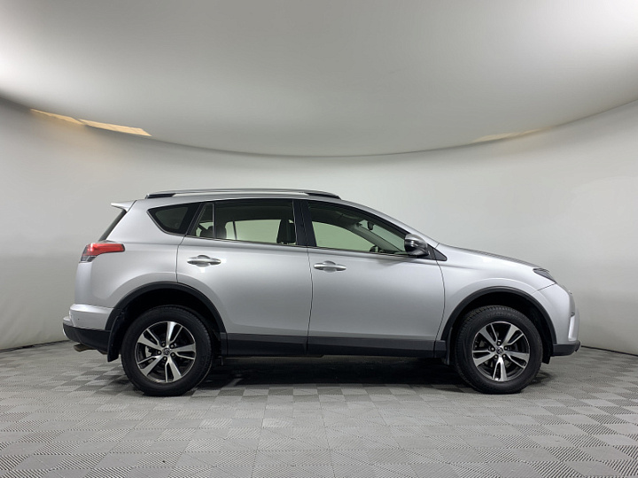 TOYOTA RAV4 2, 2015 года, Вариатор, Серебристый