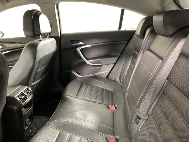 OPEL Insignia 2, 2011 года, Автоматическая, БЕЛЫЙ