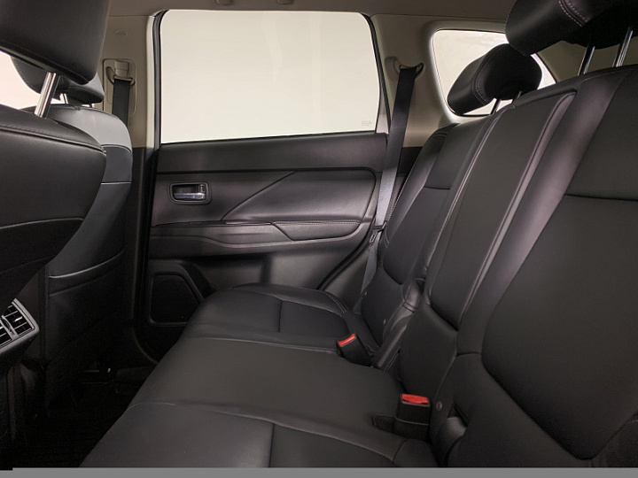 MITSUBISHI Outlander 2, 2019 года, Вариатор, БЕЛЫЙ