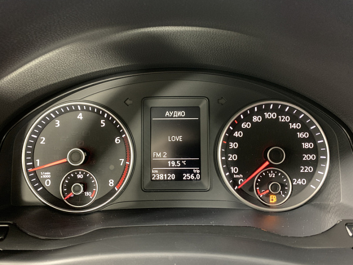 VOLKSWAGEN Golf Plus 1.4, 2011 года, Механика, серо-синий