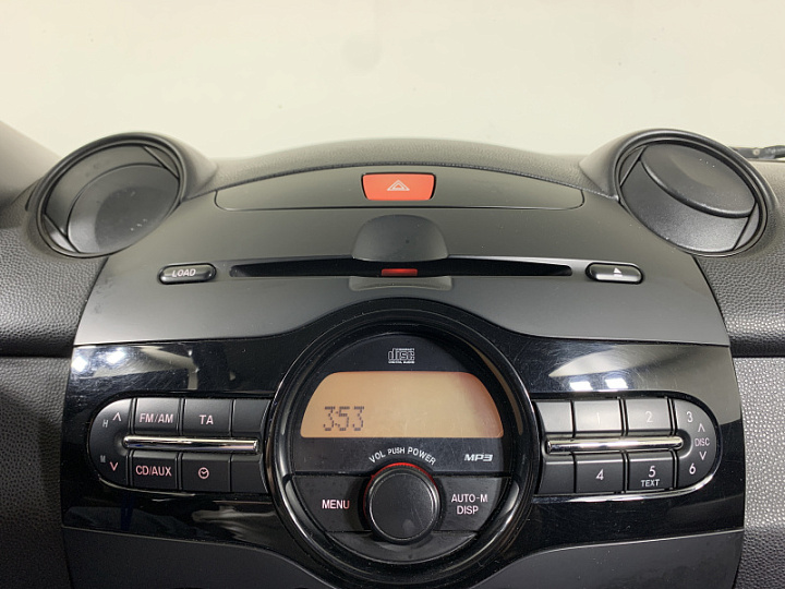 MAZDA 2 1.5, 2011 года, Механика, СЕРЫЙ