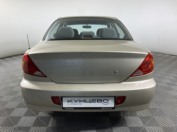 KIA Spectra 1.6, 2008 года, Механика, Золотистый