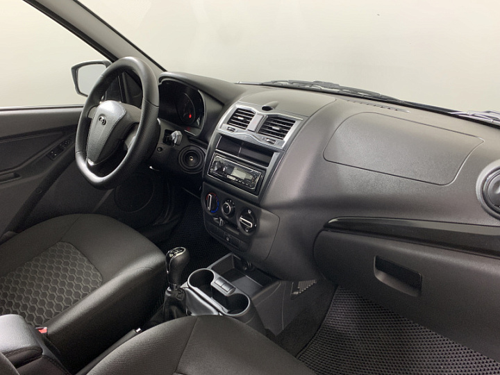 Lada Granta 1.6, 2022 года, Механика, СЕРЫЙ