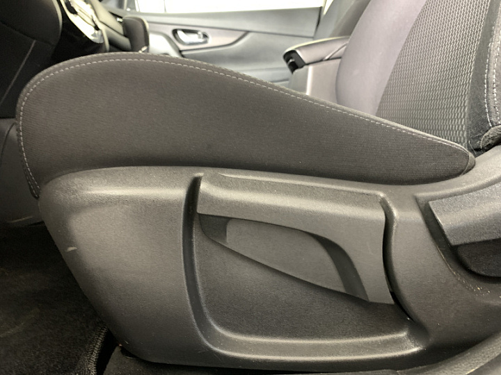 NISSAN X-Trail 2.5, 2021 года, Вариатор, СЕРЫЙ