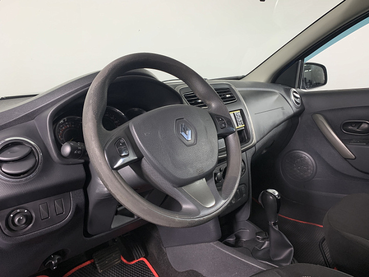 RENAULT Sandero 1.6, 2018 года, Автоматическая, Светло-синий