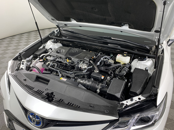 TOYOTA Camry 2.5, 2022 года, Вариатор, БЕЛЫЙ