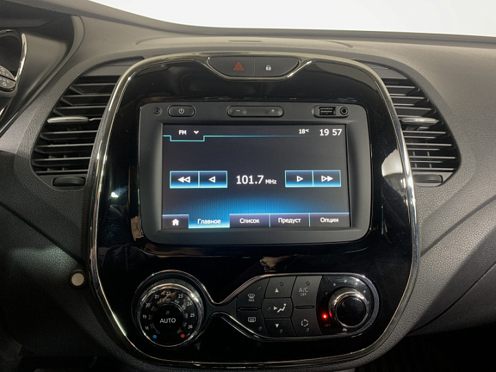RENAULT Kaptur 1.6, 2020 года, Вариатор, КОРИЧНЕВЫЙ