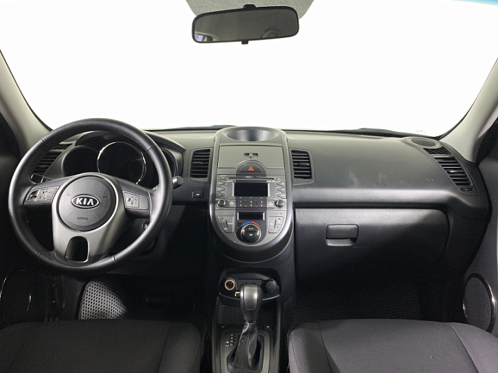KIA Soul 1.6, 2010 года, Автоматическая, Серебристый