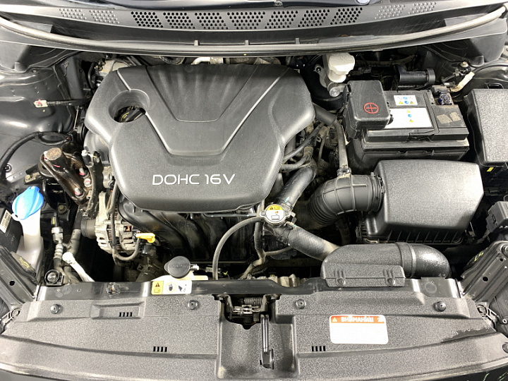 KIA Ceed 1.6, 2013 года, Механика, Черный перламутр