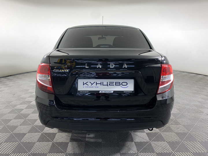 Lada Granta 1.6, 2023 года, Механика, ЧЕРНЫЙ