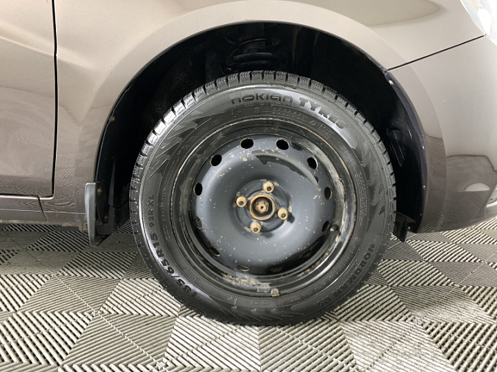 Lada Vesta 1.6, 2020 года, Механика, КОРИЧНЕВЫЙ