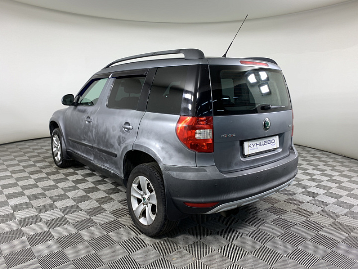 SKODA Yeti 1.8, 2010 года, Механика, СЕРЫЙ