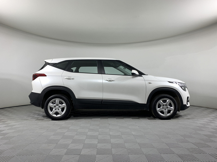 KIA Seltos 1.6, 2020 года, Автоматическая, БЕЛЫЙ