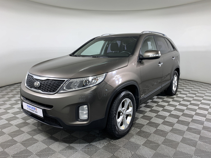 KIA Sorento 2.4, 2013 года, Автоматическая, БЕЖЕВЫЙ