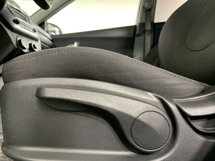 KIA Rio 1.6, 2014 года, Автоматическая, БЕЛЫЙ