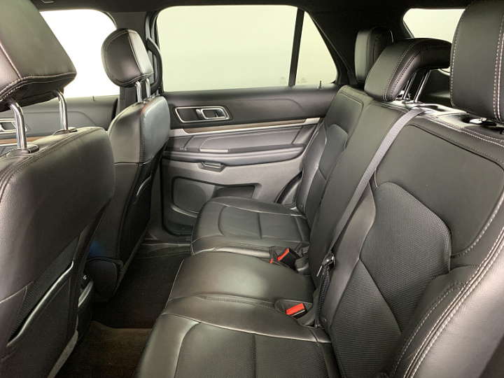 FORD Explorer 3.5, 2017 года, Автоматическая, СЕРЫЙ