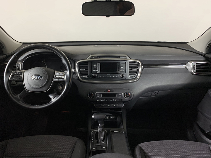KIA Sorento 2.4, 2018 года, Автоматическая, СЕРЫЙ