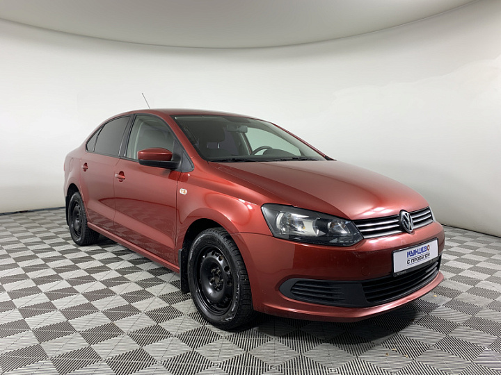VOLKSWAGEN Polo 1.6, 2011 года, Механика, ВИШНЕВО-КРАСНЫЙ
