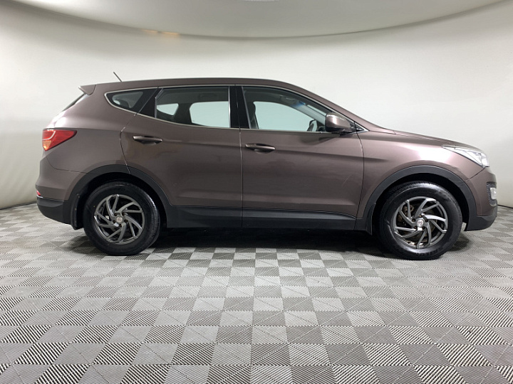 Hyundai Santa Fe 2.4, 2014 года, Механика, Коричневый
