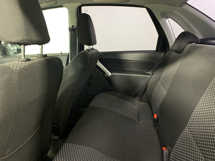 Lada Granta 1.6, 2016 года, Автоматическая, ЧЕРНЫЙ