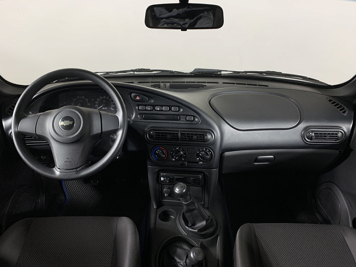 CHEVROLET Niva 1.7, 2019 года, Механика, ТЕМНО-СЕРЫЙ