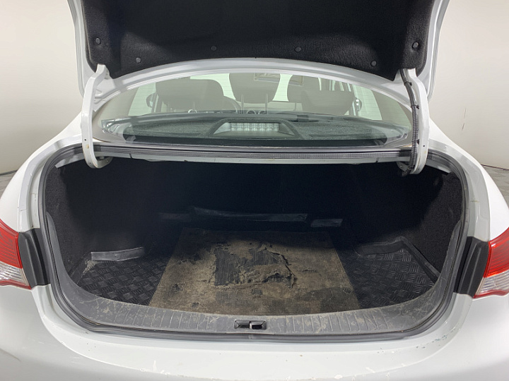 NISSAN Almera 1.6, 2016 года, Механика, БЕЛЫЙ