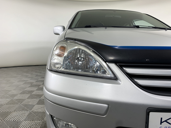 SUZUKI Liana 1.6, 2005 года, Механика, Серебристый