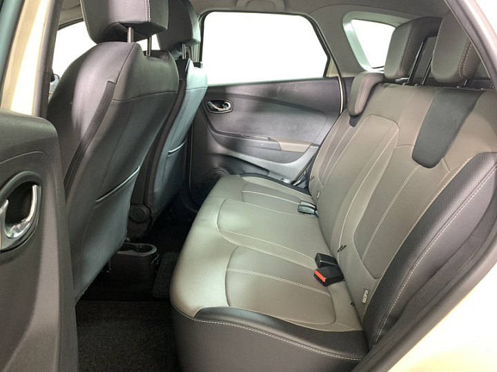 Renault Kaptur 1.6, 2019 года, Вариатор, Бежевый