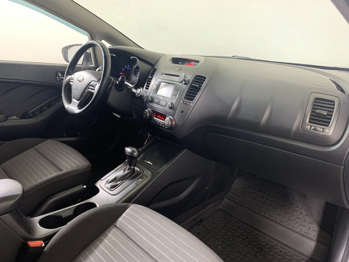 KIA Cerato 2, 2014 года, Автоматическая, БЕЛЫЙ