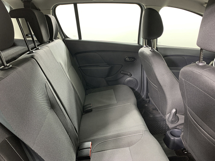 RENAULT Sandero Stepway 1.6, 2019 года, Механика, БЕЛЫЙ