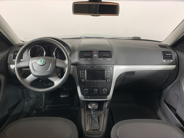 SKODA Yeti 1.2, 2012 года, Робот, СЕРЫЙ