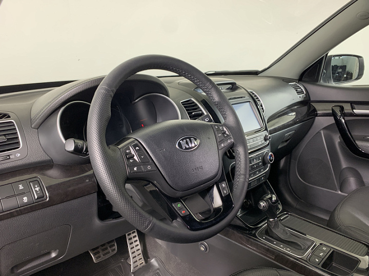 KIA Sorento 2.4, 2014 года, Автоматическая, Серебристый