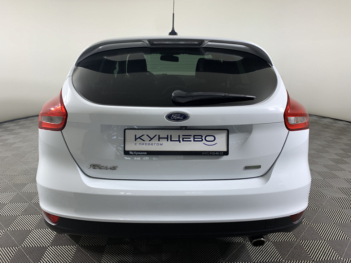 Ford Focus 1.5, 2018 года, Автоматическая, Белый
