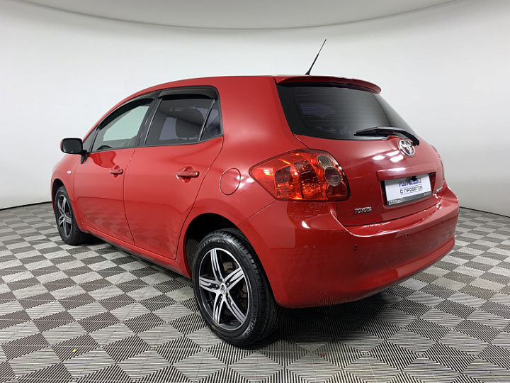 TOYOTA Auris 1.4, 2007 года, Механика, КРАСНЫЙ
